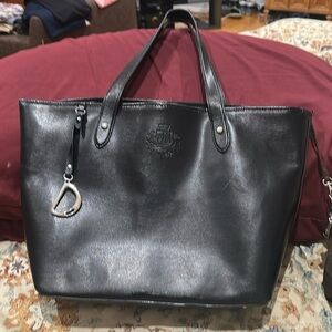 Lauren by Ralph Lauren large tote
Beautiful leather